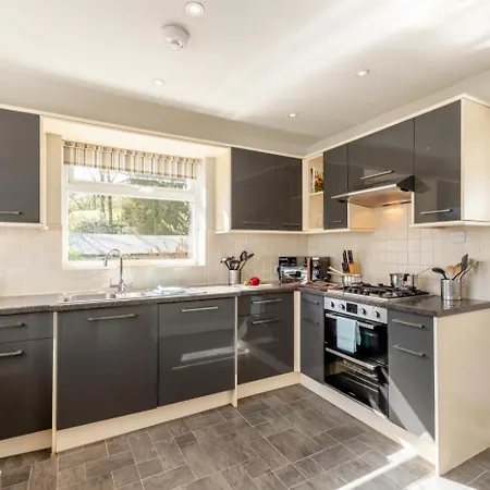 Holiday home 4 Bed In Oc-llh41