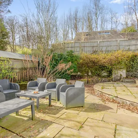 4 Bed In Oc-llh41 Holiday home